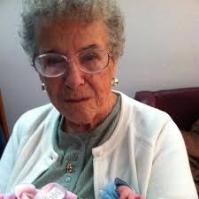 Ruth Elaine Warner Larabel (1919-2017): homenaje de Find a Grave