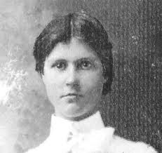 Gladys love smith was born 24 apr 1912. Grazieelvis Elvis Presley Official Fan Club Destined To Die Young Octavia Luvenia Mansell Smith La Nonna Di Elvis Presley E Le Patologie Ereditarie