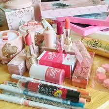 Heart D Asian Makeup Brands Has The Best Packaging Thank You Pretty Cute For The Asian Makeup Brands Makeup Package Makeup Brands