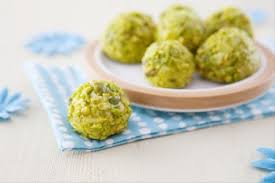 Truffes Chocolat Blanc Pistache Citron Vert Truffe Recette Truffes Au Chocolat Et Truffe Chocolat Blanc