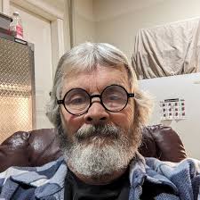 Hello Everyone My Dad MCPL Doug Sprague was Stationed in CFS DANA from  1982-1985 ... I was wondering if Anyone remembers My Dad. He passed away