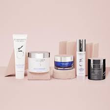 Develops and delivers innovative skincare solutions that optimize skin health based on the latest advances in skin therapy technologies, unique delivery systems, bioengineered complexes, and exclusive formulations. Zo Skin Health Vs Skinceuticals Which Brand Is Better