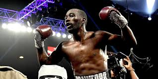 Картинки по запросу мейвезер стойка On Vyigral 37 Iz 37 Boev I Vedet Seriyu Iz Shesti Nokautov V Bokse Poyavilsya Uluchshennyj