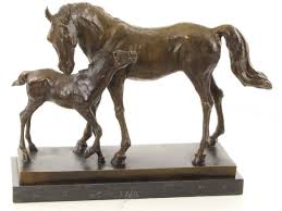 4.7 out of 5 stars with 3 ratings. Casa Padrino Luxus Bronze Skulptur Pferd Mit Fohlen Bronze Gold Schwarz 44 5 X 16 7 X H 33 5 Cm Deko Bronzefigur Mit Marmorsockel Kaufen Bei Demotex Gmbh