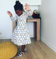 Au travers de ce blog, je partage régulièrement mes créations en pagne africain. Robe Pagne Petite Fille F2f4ce