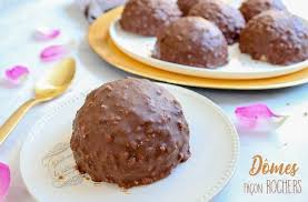 Dome Praline Facon Ferrero Rocher Entremets Individuels Ferrero Rocher Nappage Gateau Chocolat Ferrero