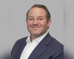 Panelists Cite Low Rates, Uncertain Business Cycle as Key Financial Trends 