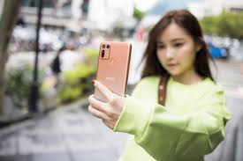 測過電力第一強實用新機HTC Desire 20+ 開 ...