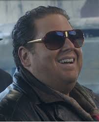 War dogs is some new transition away from comedy. What Sunglasses Does Jonah Hill Wear In War Dogs Sunglasses And Style Blog Shadesdaddy Com