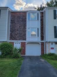 Moon lake village condominiums, hoffman estates, il real estate and homes for sale. 1988 Oxford Ln Hoffman Estates Il 60169 Townhouse For Rent In Hoffman Estates Il Apartments Com