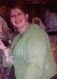 Mother who comfort ate loses ten stone after 'fat' holiday snaps spurred  her in to action