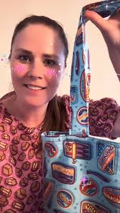 PART THREE of the making of my Advent Calendar from my fabric panel in  @spotlightstores I hope I explained my process well. So much goes into each  step and I'm hoping I