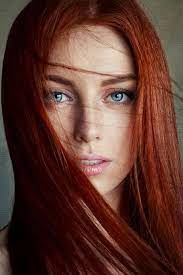 Pin By Caitlin Hoskins On Attractive Ladies Beautiful Red Hair Red Hair Woman Red Hair Blue Eyes