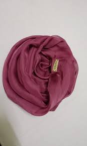 Check spelling or type a new query. Selena Naelofar Hijab Muslimah Fashion Scarves On Carousell