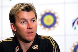 Brett Lee Sports Photo Aussie speedster and blond pin -...