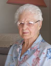 I so miss his kisses and the shelter of his arms.🥲 #robertgoulet  #veragoulet #shelterofhisarms #notadaygoesby