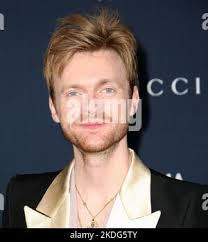 Los Angeles, USA. November 05, 2018: Alan Tudyk & Charissa Barton at the  world premiere of "Ralph Breaks The Internet" at the El Capitan Theatre.  Picture: Paul Smith/Featureflash Credit: Paul Smith/Alamy Live