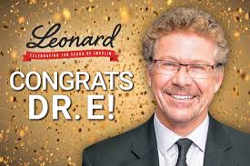 Dr. Edelman Receives the 2022 Leonard Award!