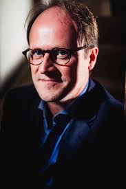 Filosoof Patrick Loobuyck: 'Ik beschouw mezelf nog altijd niet als  slachtoffer van kindermisbruik'