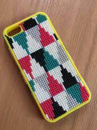 100均diy クロスステッチで スマホケース を作ろう キナリノ 刺繍 図案 スマホケース 手作り 100均 diy