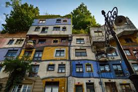 Eine soziale wohnanlage der gemeinde wien. Hundertwasserhaus Vienna Where Do We Travel Now