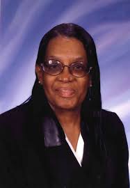 Delores Harvey's Instagram, Twitter & Facebook