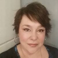 Gina Rolfe's Instagram, Twitter & Facebook