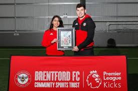 Matthew benham is the owner of this brentford fc while current manager of the side is tomans frank. Brentford Fc Female Football Development Coach Given Award