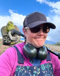 Heather Stark (@ripple_effect_iris_farm) • Instagram photos and videos