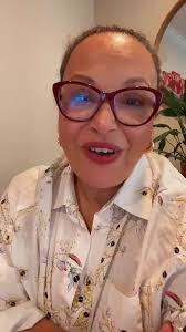 𝔻𝕒𝕟𝕚𝕖𝕝𝕝𝕖 ℕ𝕒𝕧𝕒-𝕄𝕚𝕛𝕒𝕣𝕖𝕤, 𝕄𝔸𝕆𝕃