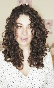 Curly Hairstyles Thin Hair Curly Hairstyles Near Me Updo For Curly Hairstyles Jewish Curly Hairstyles 2020 Dogal Bukleli Sac Kivircik Sac Ipuclari Kivircik Sac