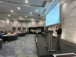 Bethany Carson (@BethanyACarson)