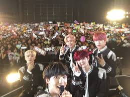 Kelima personel wanna one itu adalah park ji hoon, ha sung woon, dan kim jae hwan. Kcon Japan 2019 Wanna One ì›Œë„ˆì› Amino