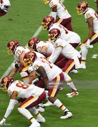 Dwayne Haskins Jr Of The Washington Football Team Gets Ready To Take In 2020 Washington Football Football Team Football