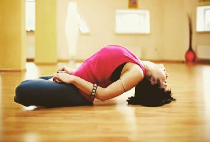 Yoga Tips:आयुष मंत्रालय की सलाह- योग से अधिकतम लाभ पाने के लिए जानिए क्या करें-क्या नहीं? - Ayush Ministry Tips For Yoga In Hindi, Do's And Don't For Yoga - Amar Ujala