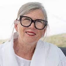 Maryanne Klein's Instagram, Twitter & Facebook