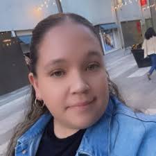 Becky Perry (@Beccz88)