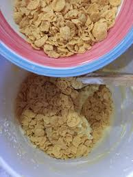Bisa dibilang emping jagung mempunyai rasa yang lebih gurih dari pada emping melinjo yang biasanya memiliki campuran yaitu rasa pahit. Resipi Mudah Biskut Cornflakes Crunchy Chocolate Chips
