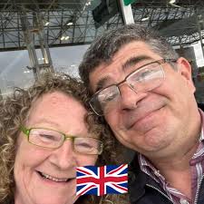 Looking for a wardrobe fitter