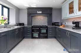 Use these ideas to find a kitchen backsplash that fits your style and budget. Shaker Graphite Real Kitchens