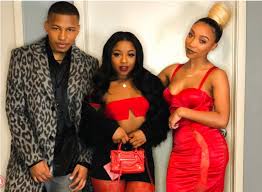 She is not dating anyone currently. Toya Wright S Daughter Reginae Carter 19 Dating A Much Older Man Rolling Out