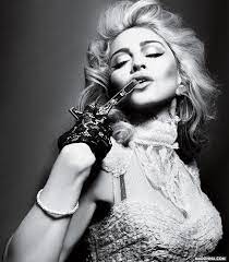 Madonna's official web site and fan club, featuring news, photos, concert tickets, merchandise, and more. Askese A La Madonna Und Discowein Fur 72 Dollar Weinkenner De