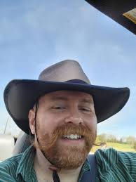 Justin Littrell's Instagram, Twitter & Facebook