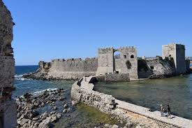 Μεθώνη η μεθώνη είναι κωμόπολη του νομού μεσσηνίας. Me8wnh Perihghsh Se Ena Apo Ta Pio Kalodiathrhmena Kastra Sth Mesogeio Fwtografies Travel