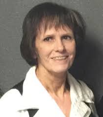 Gretchen Mayo's Instagram, Twitter & Facebook