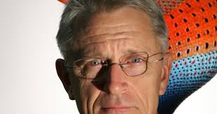 Glass artist Stephen Rolfe Powell's life and art will be celebrated in an  exhibition in the Kentucky town he called home