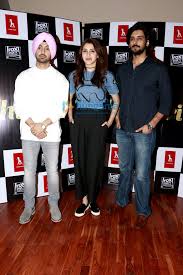 Anushka Sharma And Cast Of Phillauri Snapped Promoting The Film Parties Events Bollywood Hungama Phillauri is the latest bollywood romantic comedy film with a touch of horror in it.