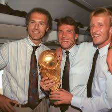 World cup champion world player of the year 1990 & 1991 media: Matthaus Zu Wm Titel 1990 Beckenbauer War Ein Perfektionist Fussball