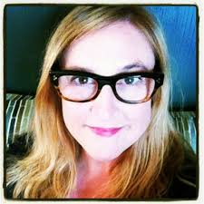 Amy Ruppel's Instagram, Twitter & Facebook