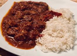 Aim to cook no more than 50g per person, so 200g in all. Fiery Beef Madras Flatten Your Curves
